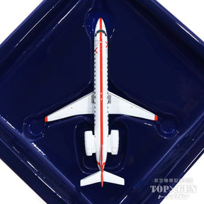 thumbnail image 2 of GeminiJets 1:400 JSX Air / JetSuiteX ERJ-145LR N241JX – Scale Model Aircraft GJJSX2071 2 of 2