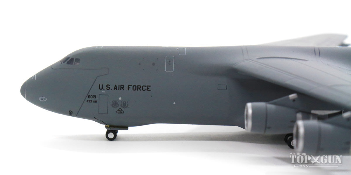 C-5M US Air Force Lackland Air Force Base 60021 1/400 [GMUSA089]