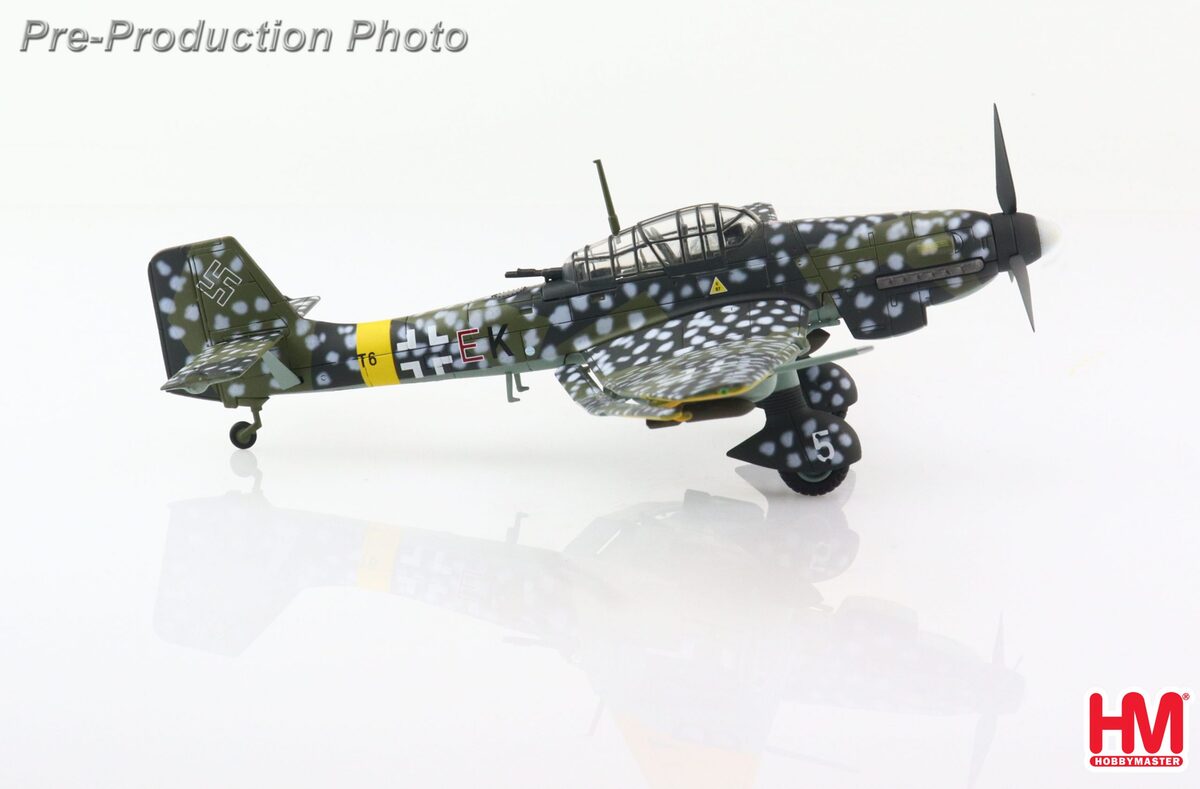 Ju87D-3 German Air Force Eastern Front Camouflage World War II T6+EK 1/72 [HA0133]