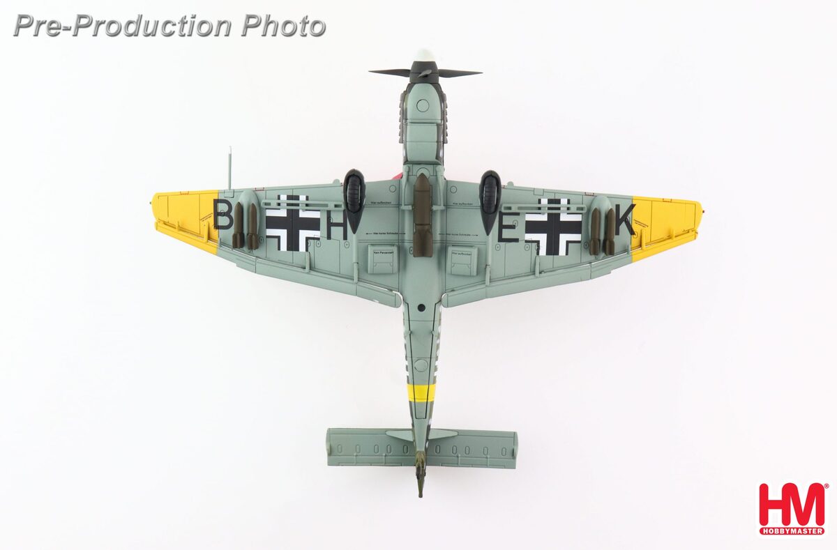 Ju87D-3 ドイツ空軍 東部戦線 迷彩 第二次大戦時 T6+EK 1/72 [HA0133]