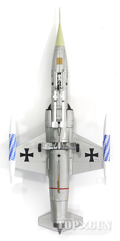 F-104G West German Air Force 32nd Fighter-Bomber Wing "Bavaria" Special Paint 1983 26+30 1/72 [HA1033]