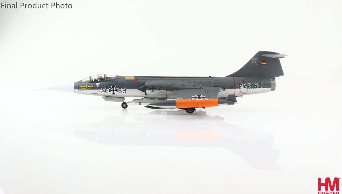 F-104G West German Navy 2nd Naval Fighter Wing (with Kormoran air-to-ship missiles) Eggeweg Base, 1985, 26+69, 1/72 [HA1049]