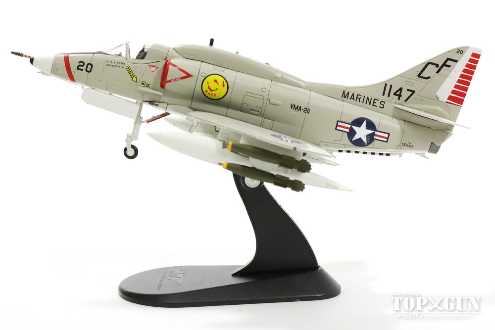 A-4E Skyhawk, USMC 211th Marine Attack Squadron "Wake Island Avengers", Vietnam War, Chu Lai Air Base, South Vietnam, 1968 #151147/CF20 1/72 [HA1426]