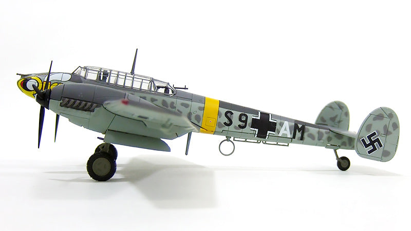 Bf110E German Air Force 1st Jagdgeschwader 4th Squadron Eastern Front Winter 1941 S9+AM 1/72 [HA1811]