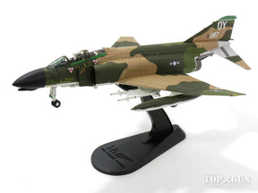 F-4D アメリカ空軍 第8戦術戦闘航空団 第555戦術戦闘飛行隊 ジョン・マッデン大尉／チャック・ドベルビュー大尉機 ウドーン基地・タイ 72年 #66-0267 1/72 [HA1946B]