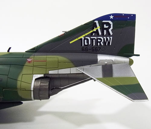 RF-4C (reconnaissance type) 10th Tactical Reconnaissance Wing, 1st Reconnaissance Squadron, United States Air Forces in Europe, RAF Arkbury, England, 1986 #68-567 1/72 [HA1958]