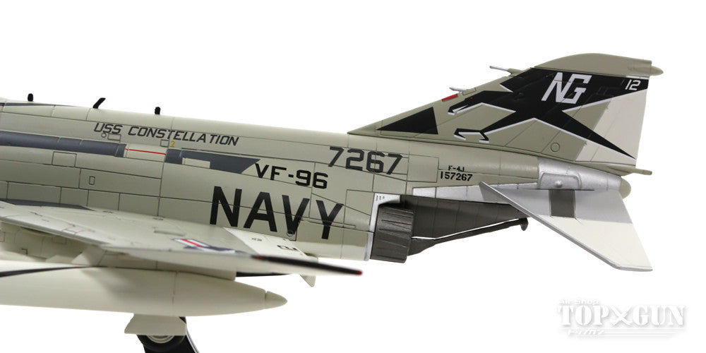 F-4J アメリカ海軍 第96戦闘飛行隊 「ファイティング・ファルコンズ」 ランディ・カニンガム大尉／ウィリアム・ドリスコル中尉機  空母コンステレーション搭載 72年 #157267/NG112 「Showtime 112」 1/72 [HA1974]