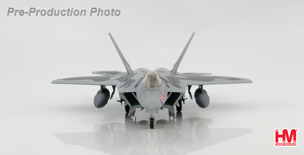 F-22A US Air Force Test Aircraft "Spirit of America" Edwards Air Force #91-001 1/72 *Additional tanks and missiles [HA2811B]