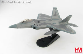 Hobby Master F-22 アメリカ空軍 ラングレー基地 17年 1/72 [HA2821]