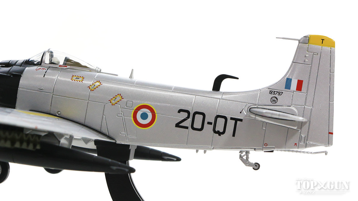 AD-4 Skyraider French Air Force 20th Air Wing 2nd Squadron "Uarcenis" 1960s #20-QT 1/72 [HA2916]