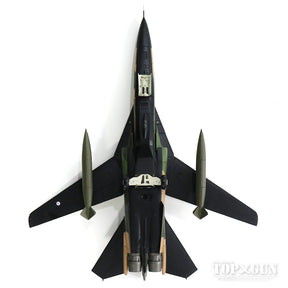 F-111C オーストラリア空軍 第6飛行隊（保存機） 10年 A8-134 1/72 [HA3021]