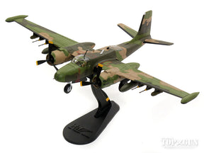 B-26K アメリカ空軍 第59特殊作戦航空団 第609特殊作戦飛行隊 ナコンパノム基地・タイ 69年 AF64-17651 1/72 [HA3224]