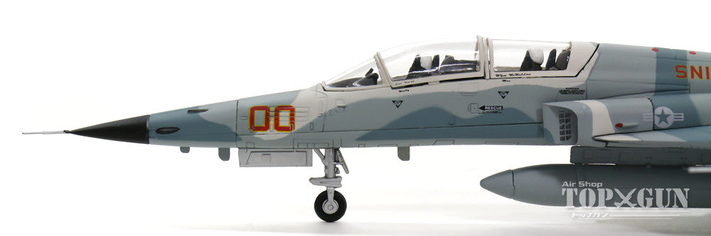 F-5F（複座型） アメリカ海兵隊 第401海兵戦闘訓練飛行隊 「スナイパーズ」 特別塗装 「部隊25周年」 ユマ基地 11年 #761586 1/72 [HA3324]