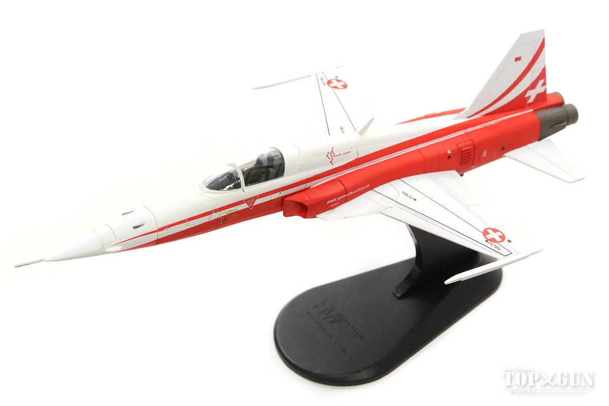 F-5E Swiss Air Force Acrobatic Team "Patrouille Suisse" 2018 season with number and crew decals 1/72 [HA3332]