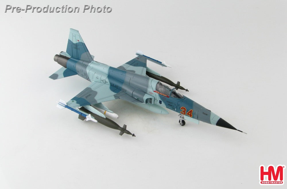 [预购商品] F-5E 美国空军第 527 反敌中队，1980 年代，英国皇家空军阿克伯里基地 #74-1534 1/72 [HA3337]