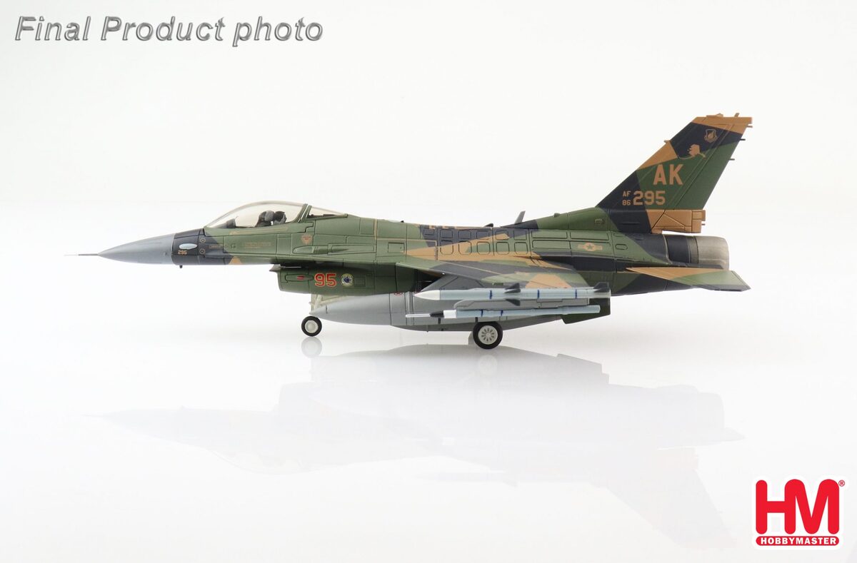 F-16C US Air Force 354th Fighter Group 18th Enemy Squadron "Blue Foxes" BDU Sprinter Green #86-0295/#95 1/72 [HA38003]