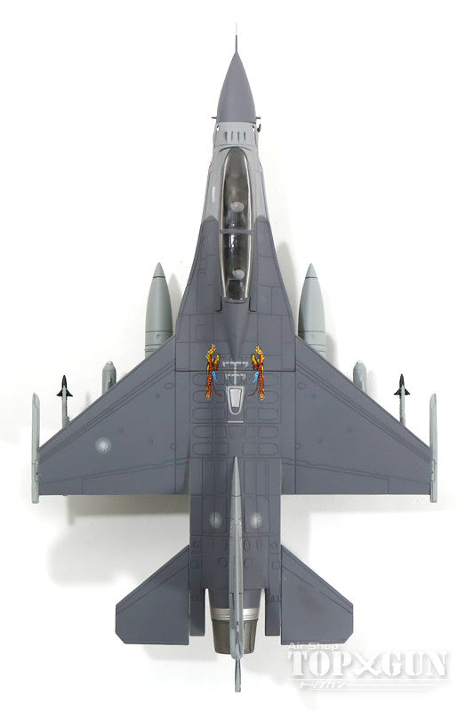 F-16B（複座型／ブロック20） 中華民国空軍（台湾空軍） 第401戦術混合聯隊 特別塗装 「抗日勝利70周年／フライング・タイガース」 15年 花蓮基地 #6820 1/72 [HA3832]