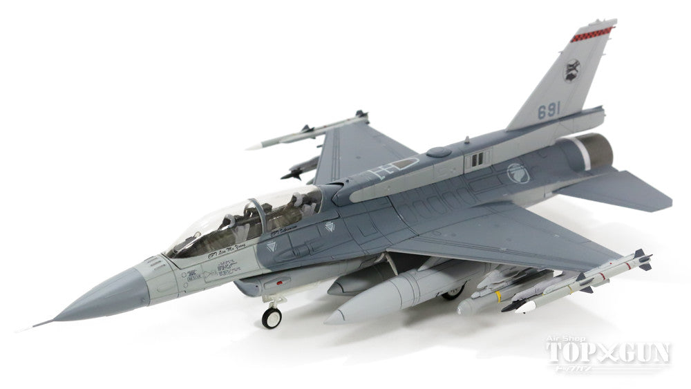 F-16D（複座型／ブロック52＋） シンガポール空軍 第140飛行隊 テンガー基地 #691 1/72 [HA3837]