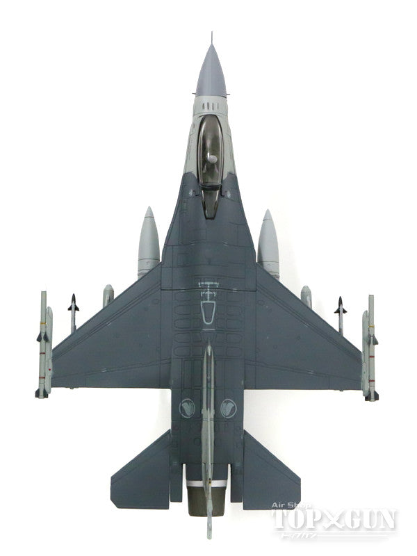 F-16C (Block 52) Singapore Air Force No. 143 Squadron Tengah Base #646 1/72 [HA3839]