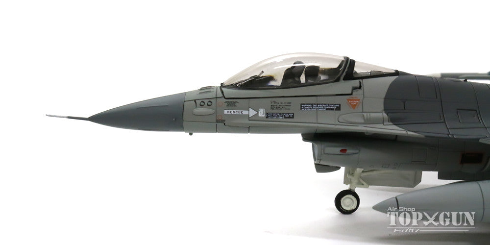 F-16AM（ブロック20MLU） ヨルダン空軍 第1飛行隊 アル・アズラク基地 #87-0055/155 1/72 [HA3841]
