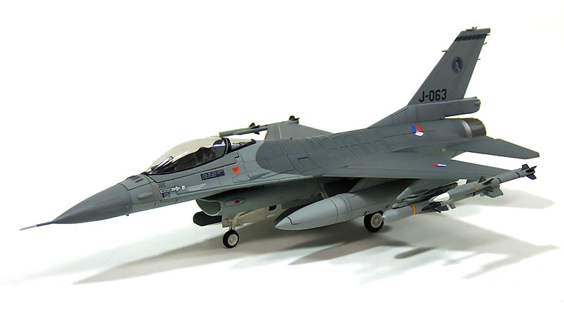 F-16AM (Block 20MLU) Royal Netherlands Air Force No. 322 Squadron, operated by Major Peter Tankink, during the Kosovo conflict (Yugoslav MiG-29 shot down) March 1999 J-063 1/72 [HA3850]