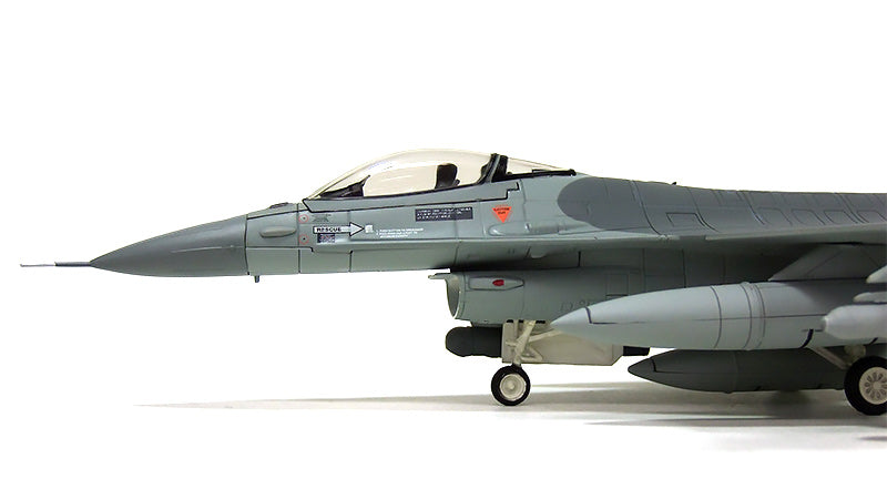 F-16AM (Block 20MLU) Royal Netherlands Air Force No. 322 Squadron, operated by Major Peter Tankink, during the Kosovo conflict (Yugoslav MiG-29 shot down) March 1999 J-063 1/72 [HA3850]