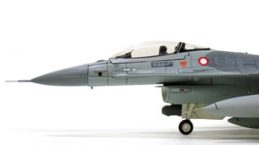 F-16AM（ブロック20MLU） デンマーク空軍 第727飛行隊 オールボー基地 E-198 1/72 [HA3852]