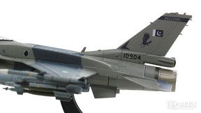 F-16C（ブロック52） パキスタン空軍 第39航空団 第5飛行隊「ファルコンズ」 ジャコババード基地 #10904 1/72 [HA3874]