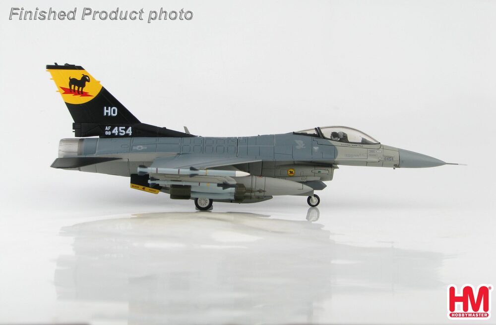 F-16C US Air Force 54th Fighter Group 8th Fighter Squadron "Black Sheep" Holloman Air Force #88-0454 1/72 [HA3882]