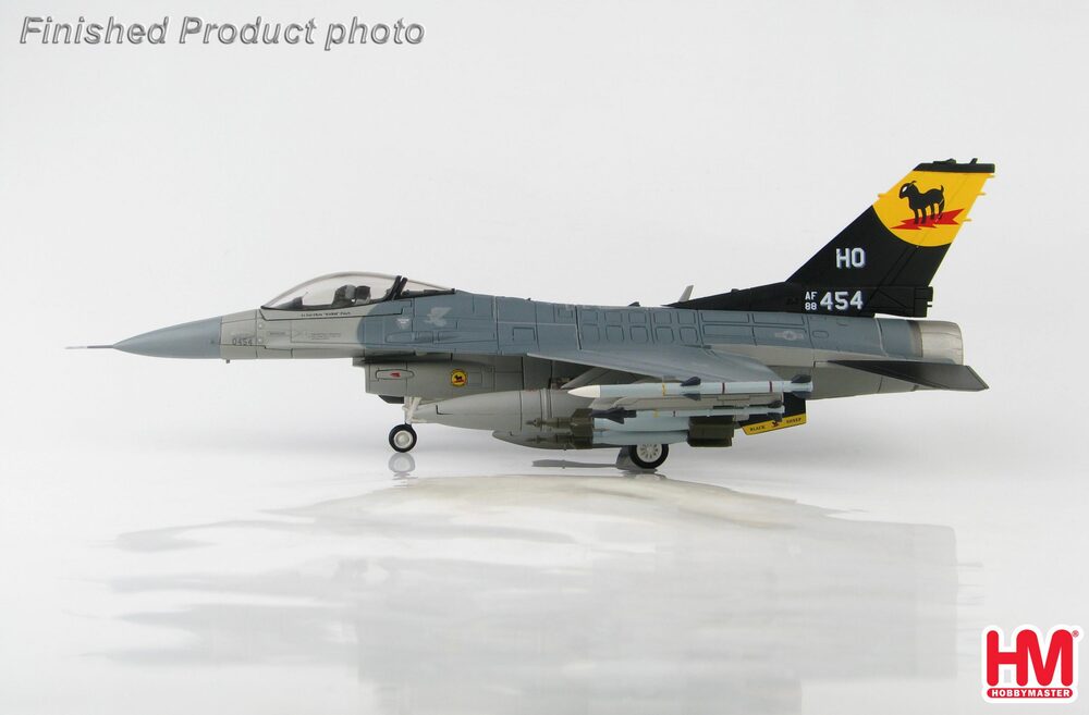 F-16C US Air Force 54th Fighter Group 8th Fighter Squadron "Black Sheep" Holloman Air Force #88-0454 1/72 [HA3882]