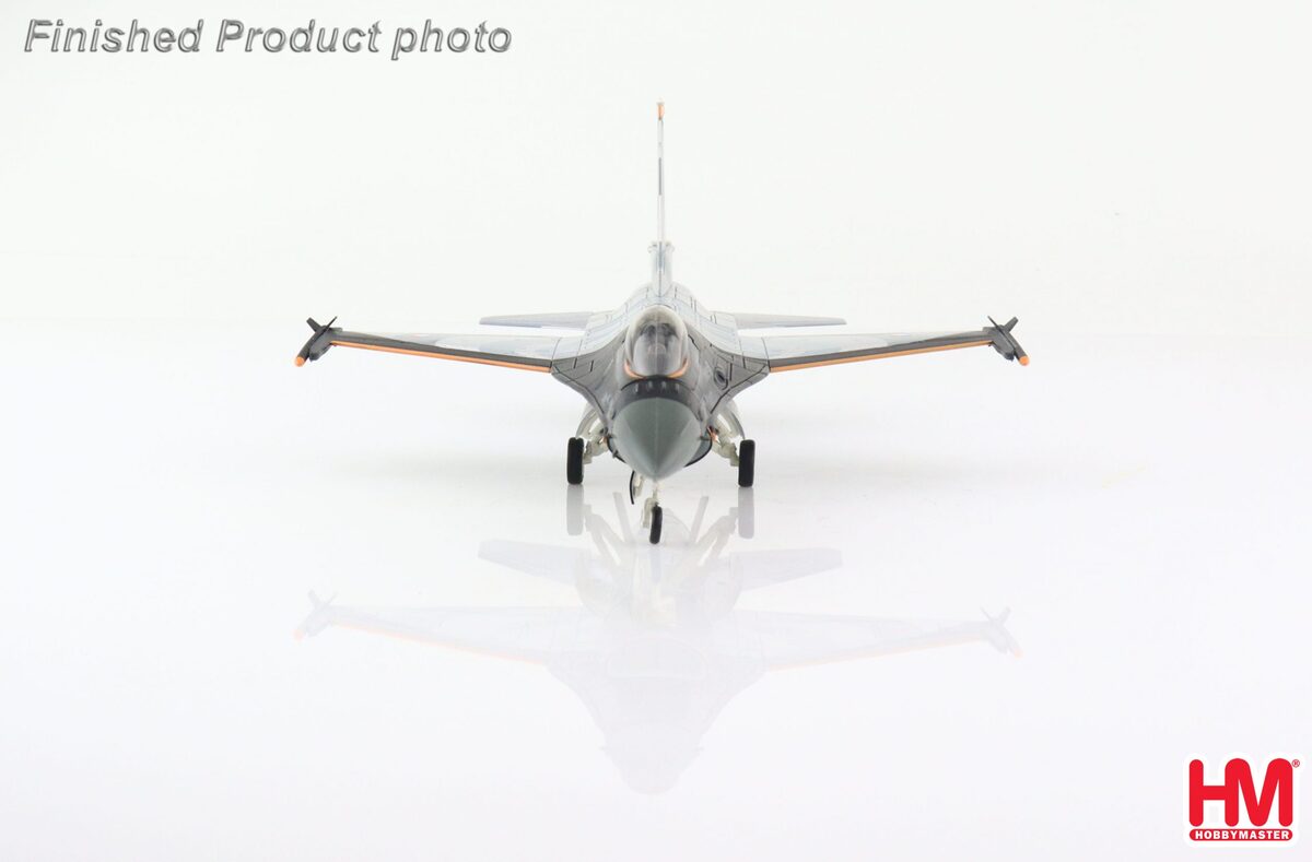 F-16AM (Block 20MLU) 荷兰皇家空军第 313 中队特殊涂装“RIAT2007” J-055 1/72 [HA3893]