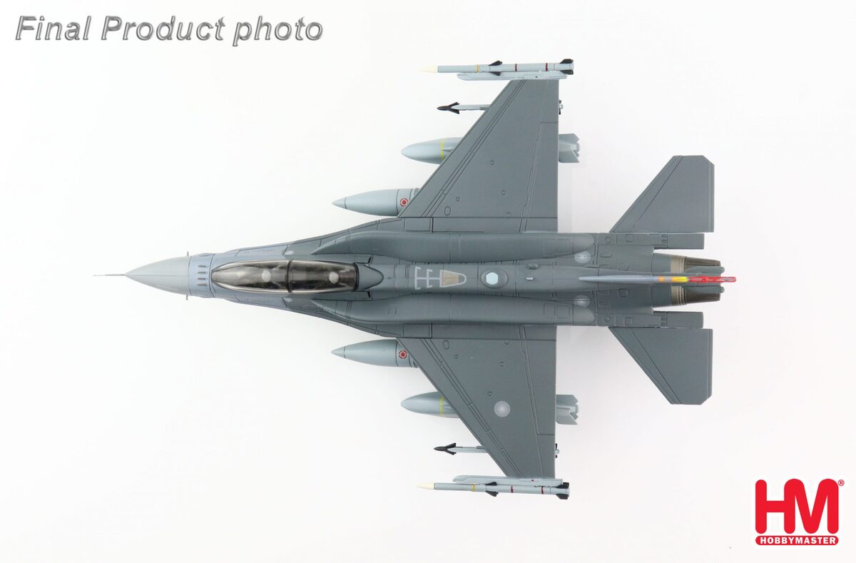 F-16V (two-seater/Block 72) Republic of China Air Force paint scheme (AGM-154 glide bomb included) #6822 1/72 [HA3895]