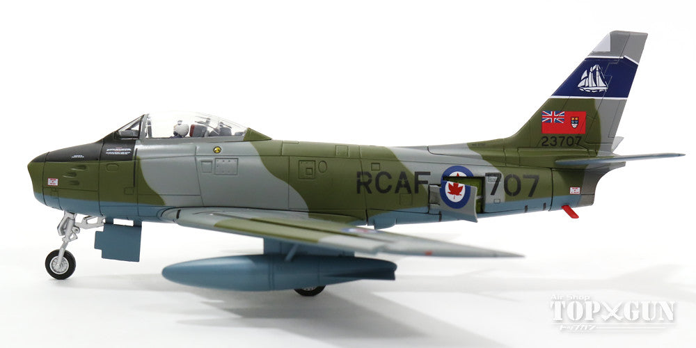 Canadair CL-13 Sabre Mk.6 (F-86F) 434th Squadron "Bluenose" Royal Canadian Air Force, Zweibrücken Base, West Germany, 1950s #23707 1/72 [HA4305]