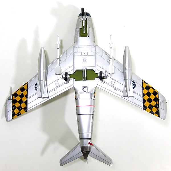 F-86F 佩刀 中华民国空军 (台湾空军) 特技队 “雷虎” 1960 年代 #6393 1/72 [HA4350]