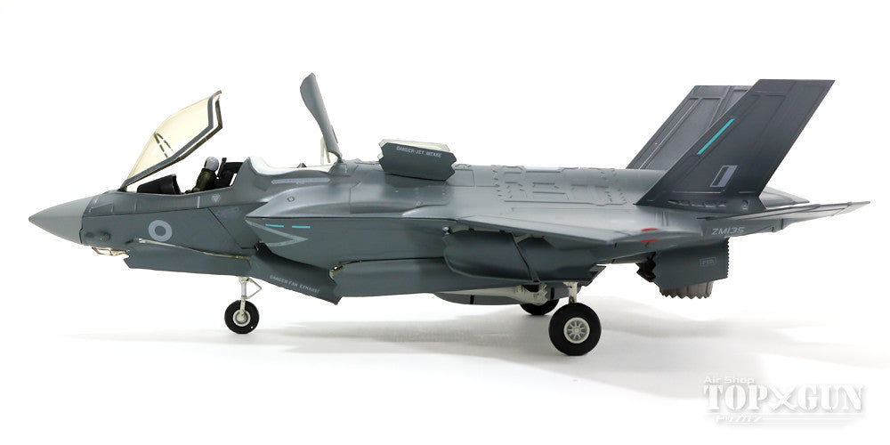 F-35BライトニングII イギリス空軍 1号機 エドワーズ基地・米カリフォルニア州 ZM135 1/72 [HA4604]