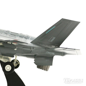 F-35BライトニングII イギリス空軍 第17飛行隊 ZM138 1/72 [HA4607]