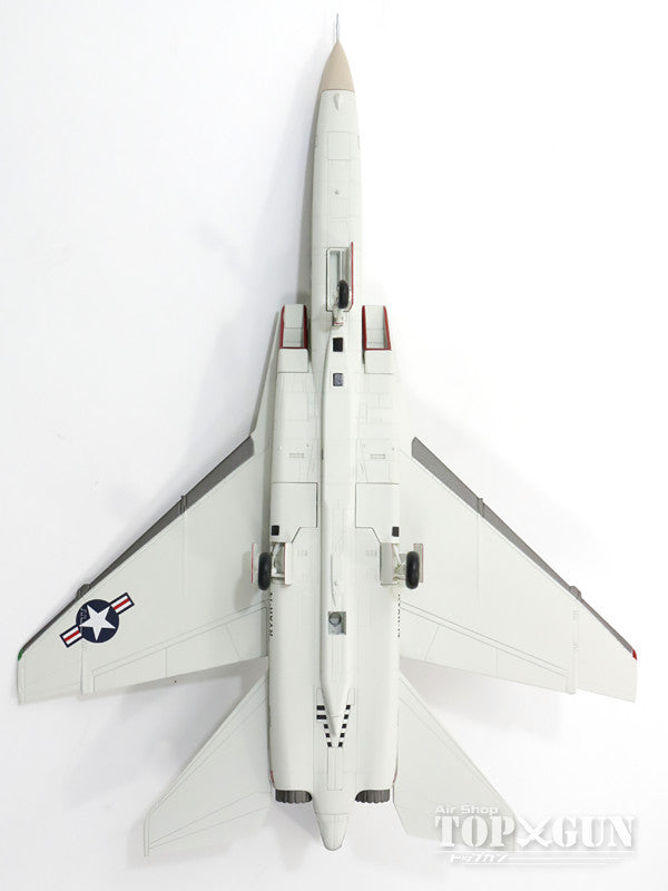 RA-5C Vigilante, US Navy, 14th Large Attack Reconnaissance Squadron "Eagle Eyes", aboard the aircraft carrier Independence, 1973-4 #156642/AG601 1/72 [HA4704]