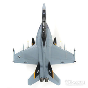 F/A-18F（複座型） アメリカ海軍 第103戦闘攻撃飛行隊 「ジョリーロジャース」 空母ドワイト・D・アイゼンハワー搭載 12年 #200/#166620 1/72 ※新金型 [HA5102]