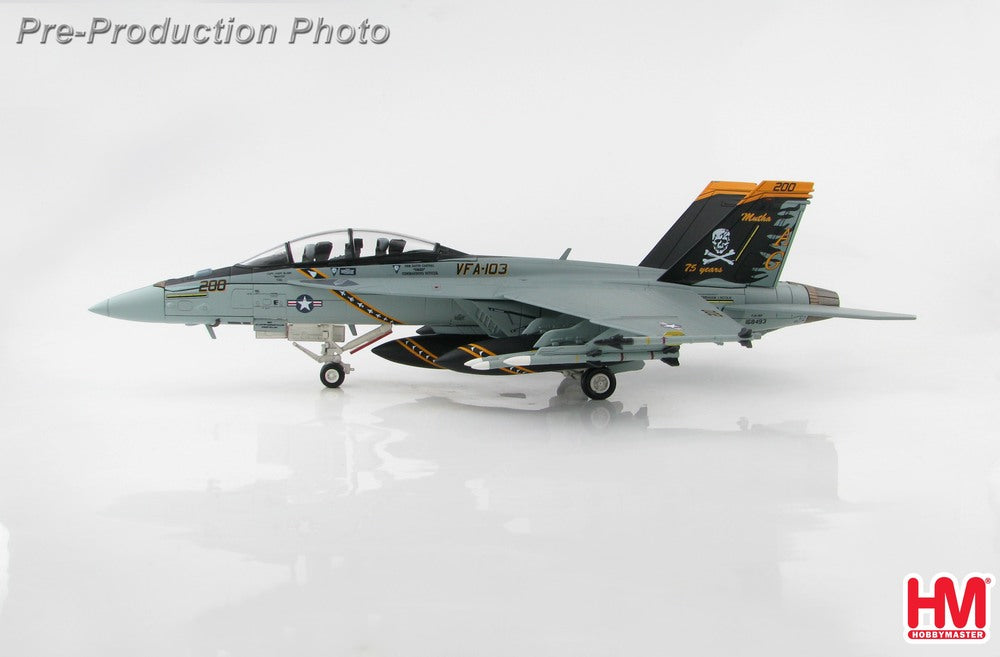 F/A-18F (two-seater) US Navy 103rd Fighter Attack Squadron "Jolly Rogers" Special Paint "75th Anniversary of the Unit" Aboard the aircraft carrier Abraham Lincoln 2018 AG200/#168493 1/72 [HA5113]