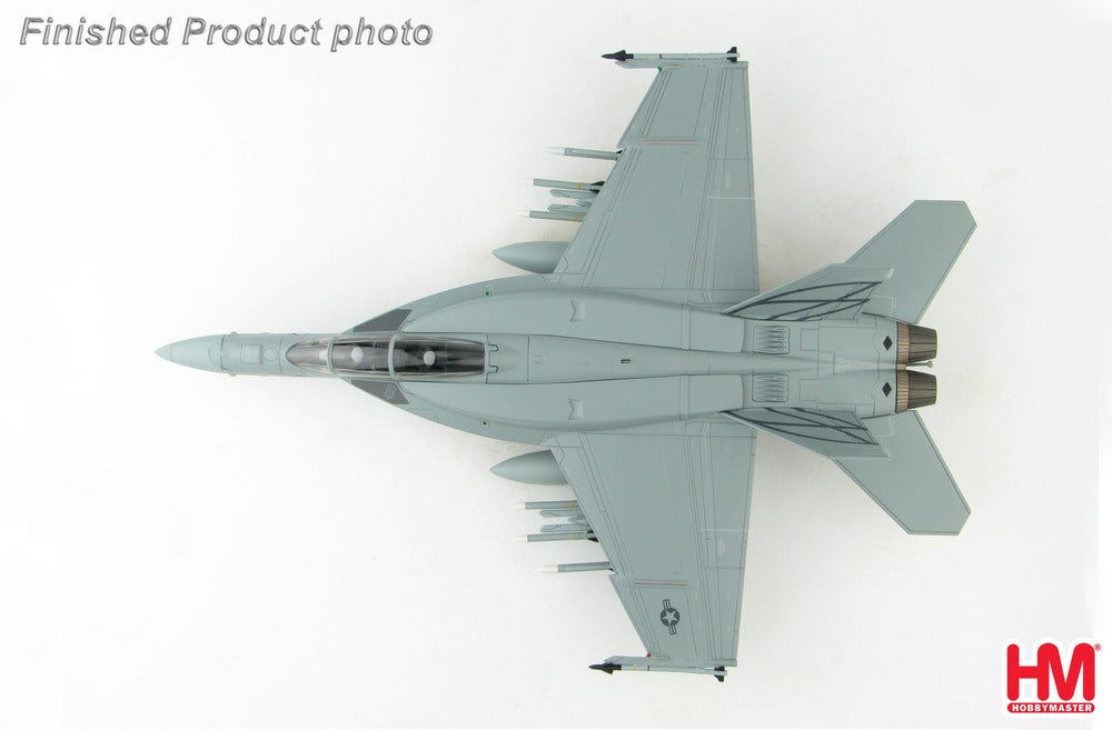 F/A-18F (two-seater) US Navy Advanced Super Hornet (with additional tanks and armaments under the wings) #168492 13 1/72 [HA5118B]