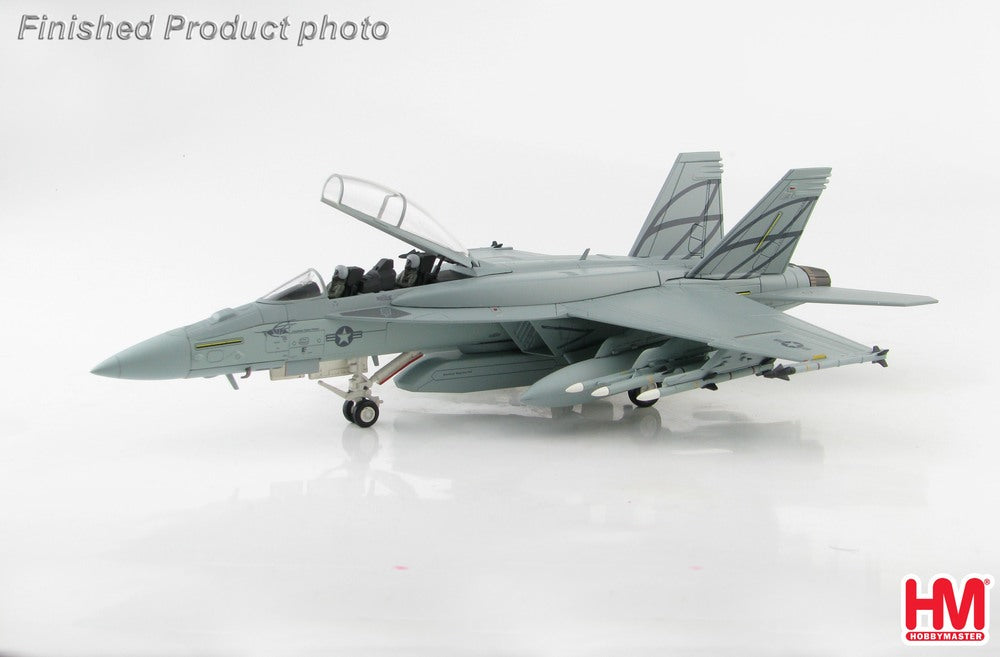 F/A-18F (two-seater) US Navy Advanced Super Hornet (with additional tanks and armaments under the wings) #168492 13 1/72 [HA5118B]