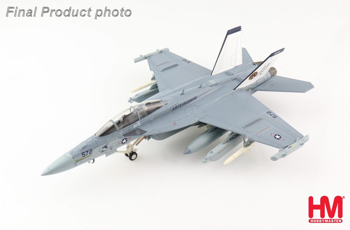 EA-18G アメリカ海軍 第9試験評価飛行隊「バンパイアズ」 チャイナレイク基地 2008年 XE572/#166856 1/72 [HA5154]