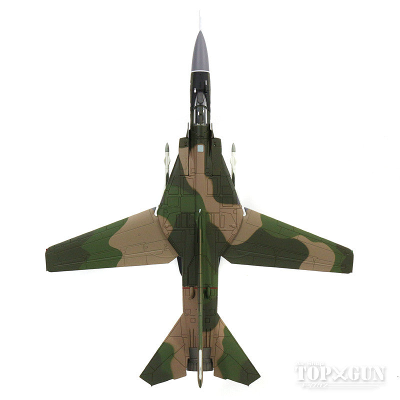 Hobby Master MiG-23MF ポーランド空軍 第28戦闘航空連隊 8-90