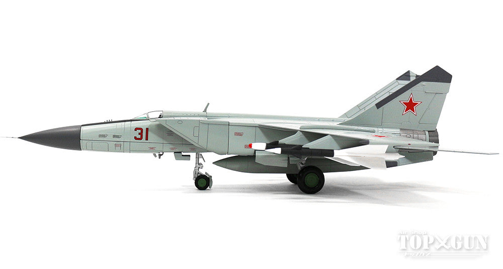 MiG-25P "Foxbat A" Soviet Air Defense Forces 513th Fighter Aviation Regiment, Lieutenant Viktor Belenko's aircraft, during the defection to Hakodate in 1976 "Red 31" 1/72 *New mold [HA5601]