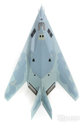 F-117A アメリカ空軍 第53航空団 第53試験評価飛行隊 第1分遣隊 ホロマン基地 灰色塗装 「グレイ・ドラゴン」 04年 #85-0835 1/72 [HA5804]