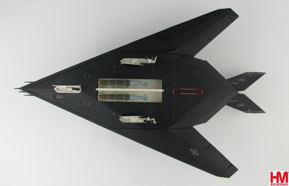 F-117A US Air Force 49th TF 7th Fighter Squadron "Screamin' Demons" Kosovo conflict (shot down by Yugoslav forces) March 27, 1999 #82-806 1/72 [HA5805]