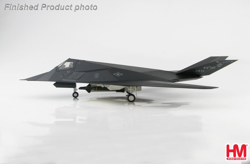 1/72 ホビーマスター F-117A ナイトホーク ステレス米空軍 第37戦術