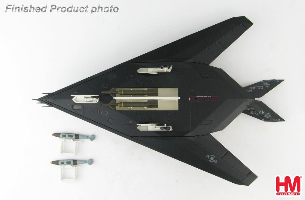 F-117A アメリカ空軍 第49戦闘航空団 第9戦闘飛行隊（指揮官マーク入り） ホロマン基地 06年 #86-0839 1/72 [HA5808]