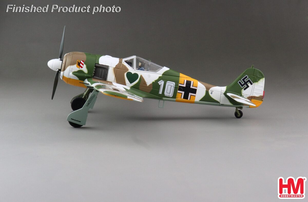 FW190A-4 German Air Force No. 54 Fighter Wing, 1st Squadron, Squadron Leader Oberleutnant Walter Nowotny's aircraft, 1943, 1/48 [HA7427]