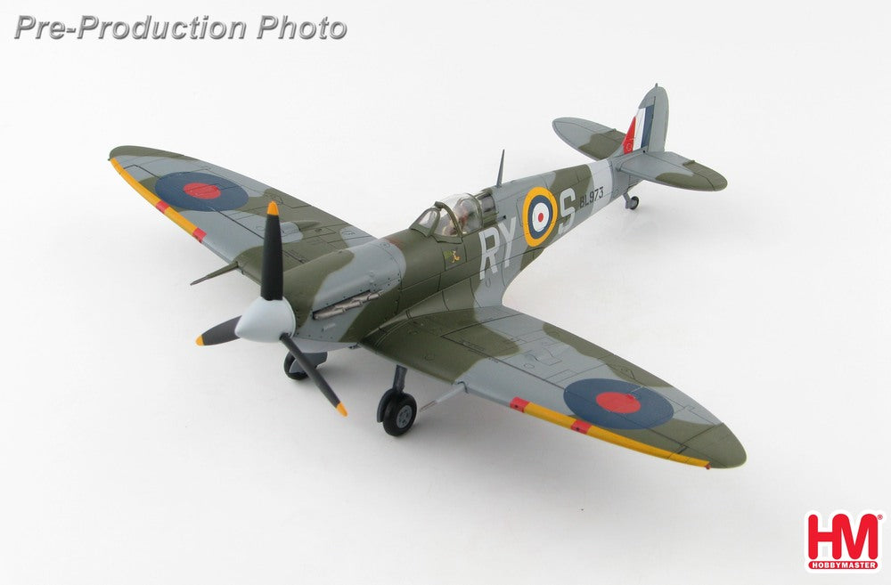 Spitfire Mk.Vb Royal Air Force (Exiled Czechoslovak Air Force) No. 313 Squadron "Captain Stanislav Pfeiffer's aircraft" 1/48 [HA7853]